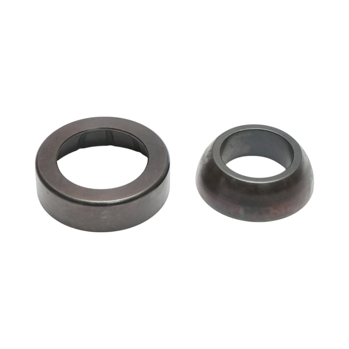 Rulment pivot pentru John Deere, Ford, Valmet, Case IH cod OEM 1964243C1, AL119999, L64653, CI45161, VPJ2528, 6451-27